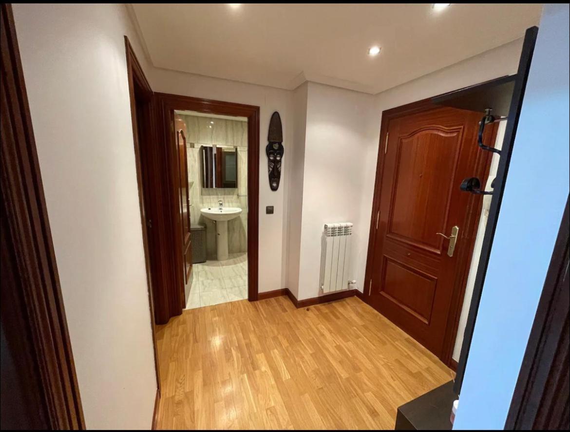 Bonito Piso Con Aparcamiento A Pie De La Calle . Nájera Exteriör bild
